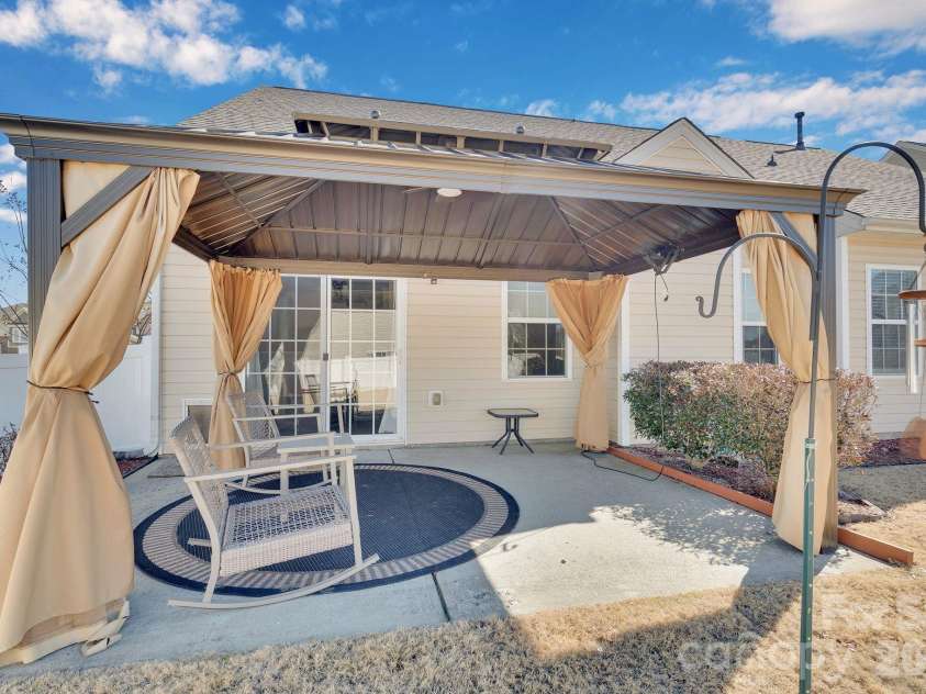 4444 Bravery Place, Concord, NC 28027.  MLS# CAR4346527, YatesRealty ID 18771. 