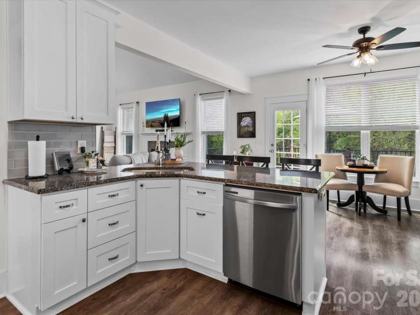 135 Sheep Path Drive, Mooresville, NC 28115.  MLS# CAR4366810, YatesRealty ID 18772. 