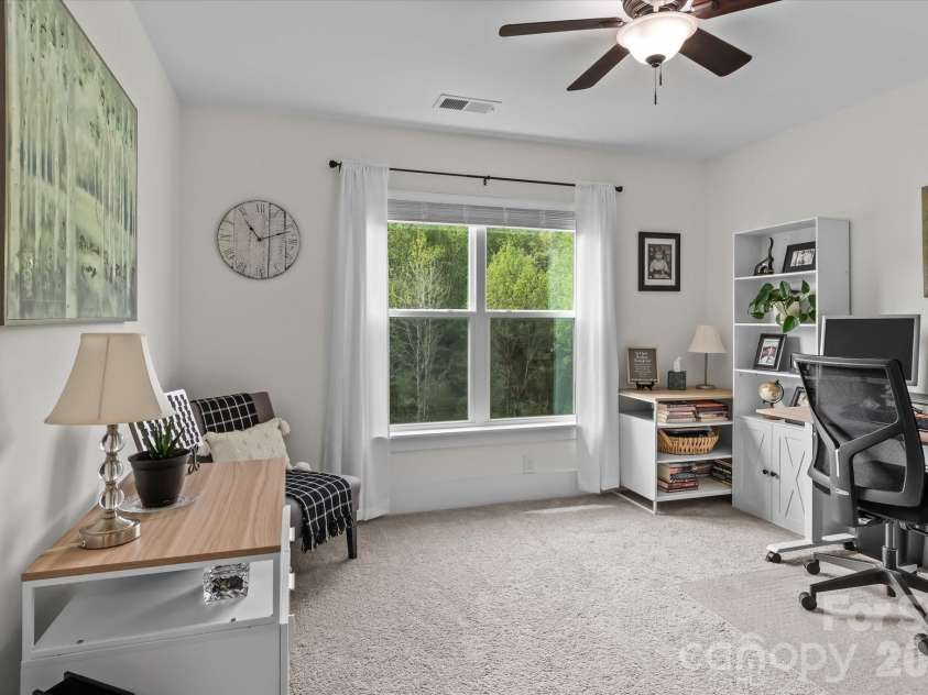 135 Sheep Path Drive, Mooresville, NC 28115.  MLS# CAR4366810, YatesRealty ID 18772. 