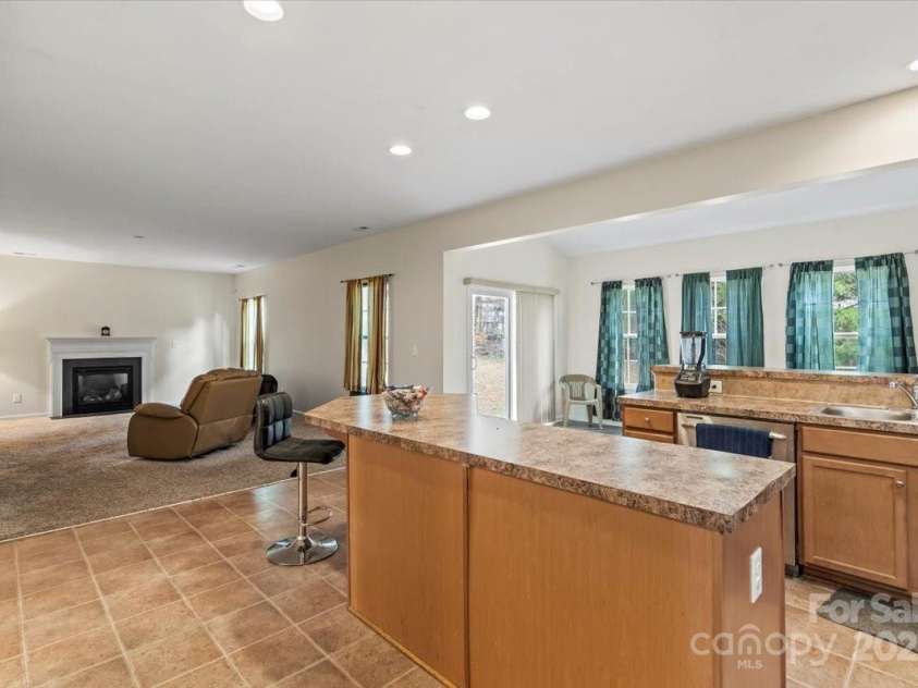 2177 Galloway Lane, Concord, NC 28025.  MLS# CAR4228795, YatesRealty ID 18772. 