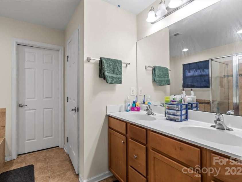 2177 Galloway Lane, Concord, NC 28025.  MLS# CAR4228795, YatesRealty ID 18772. 