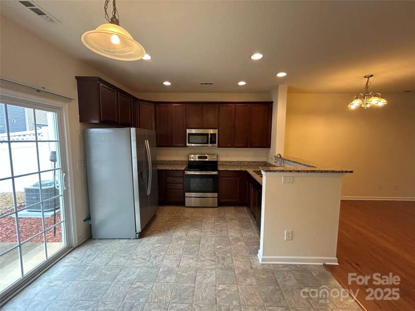 7141 Adare Mews Road, Charlotte, NC 28217.  MLS# CAR4232382, YatesRealty ID 18776. 