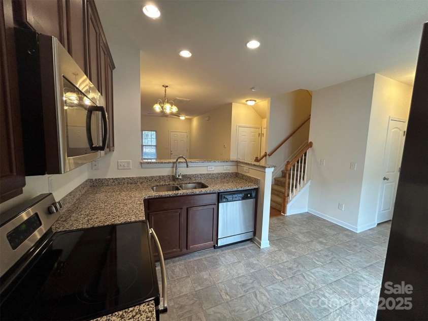 7141 Adare Mews Road, Charlotte, NC 28217.  MLS# CAR4232382, YatesRealty ID 18776. 