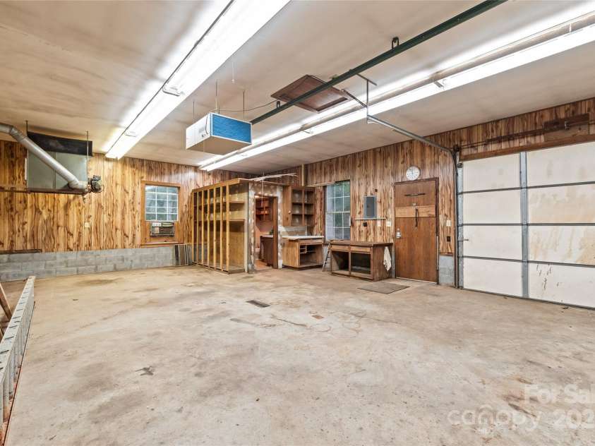 3985 Well Road, Mint Hill, NC 28227.  MLS# CAR4269582, YatesRealty ID 18777. 