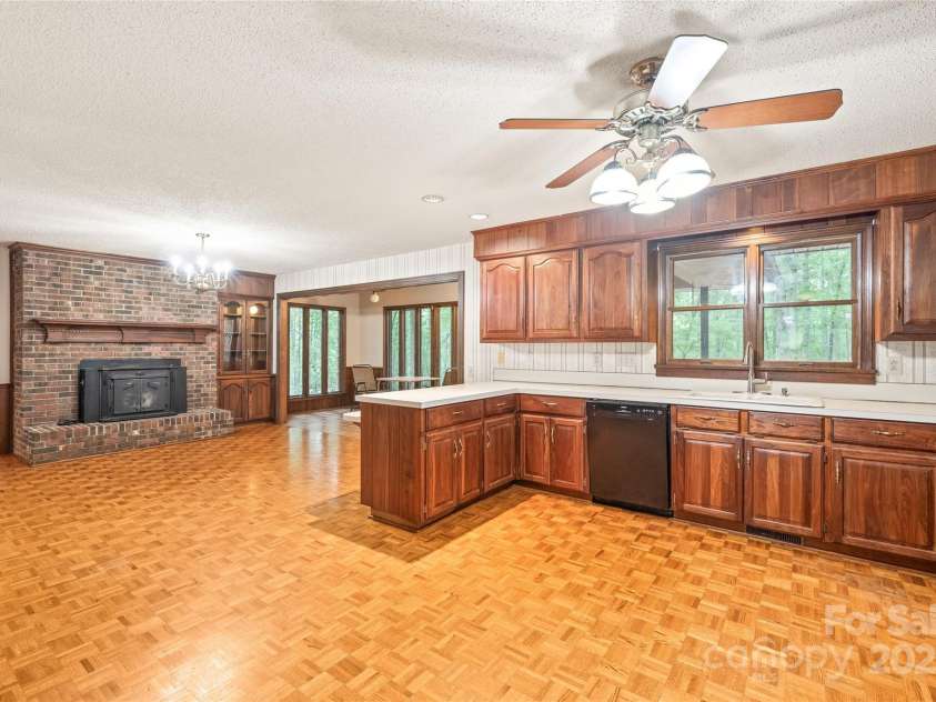 3985 Well Road, Mint Hill, NC 28227.  MLS# CAR4269582, YatesRealty ID 18777. 