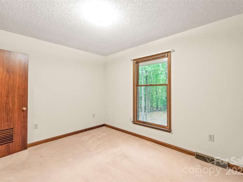 3985 Well Road, Mint Hill, NC 28227.  MLS# CAR4269582, YatesRealty ID 18777. 