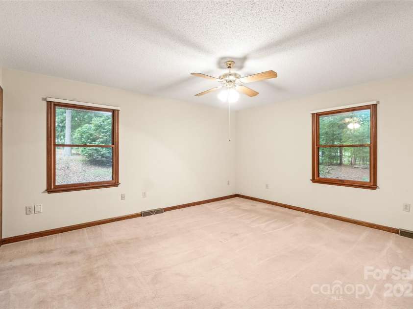 3985 Well Road, Mint Hill, NC 28227.  MLS# CAR4269582, YatesRealty ID 18777. 