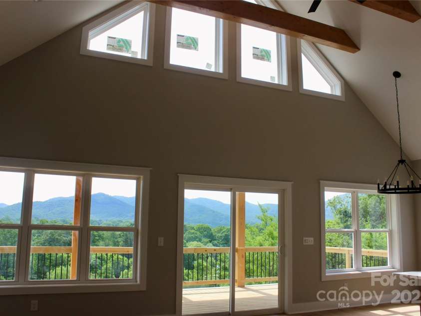 122 Chepstow Place, Black Mountain, NC 28711.  MLS# CAR4219797, YatesRealty ID 18778. 