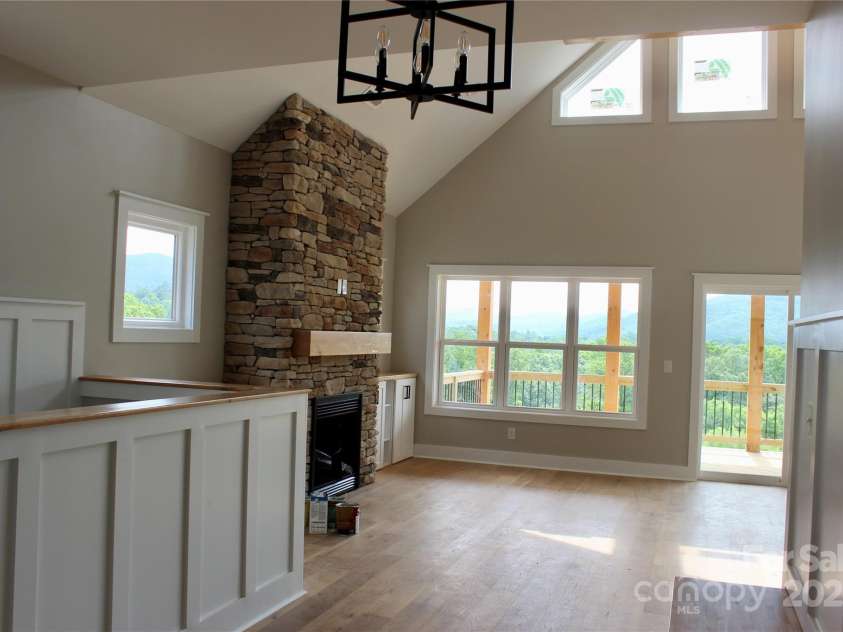 122 Chepstow Place, Black Mountain, NC 28711.  MLS# CAR4219797, YatesRealty ID 18778. 