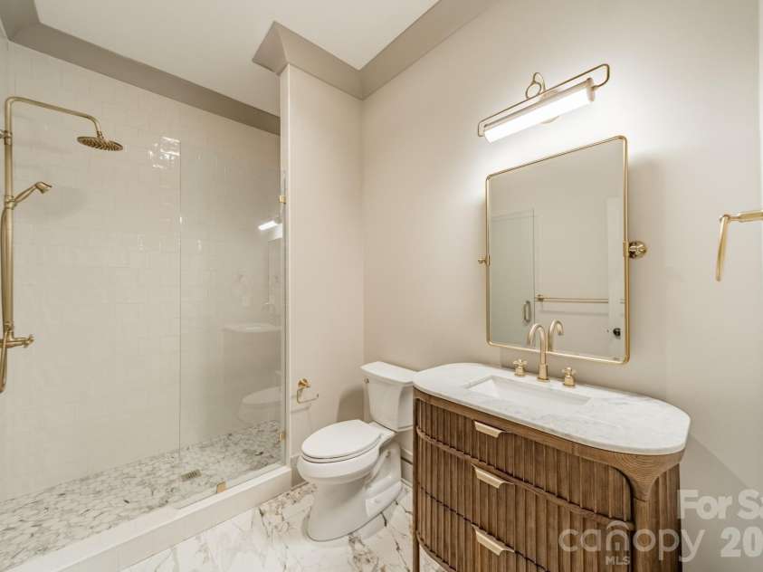 839 Drummond Avenue, Charlotte, NC 28205.  MLS# CAR4349252, YatesRealty ID 18778. Basement Bath