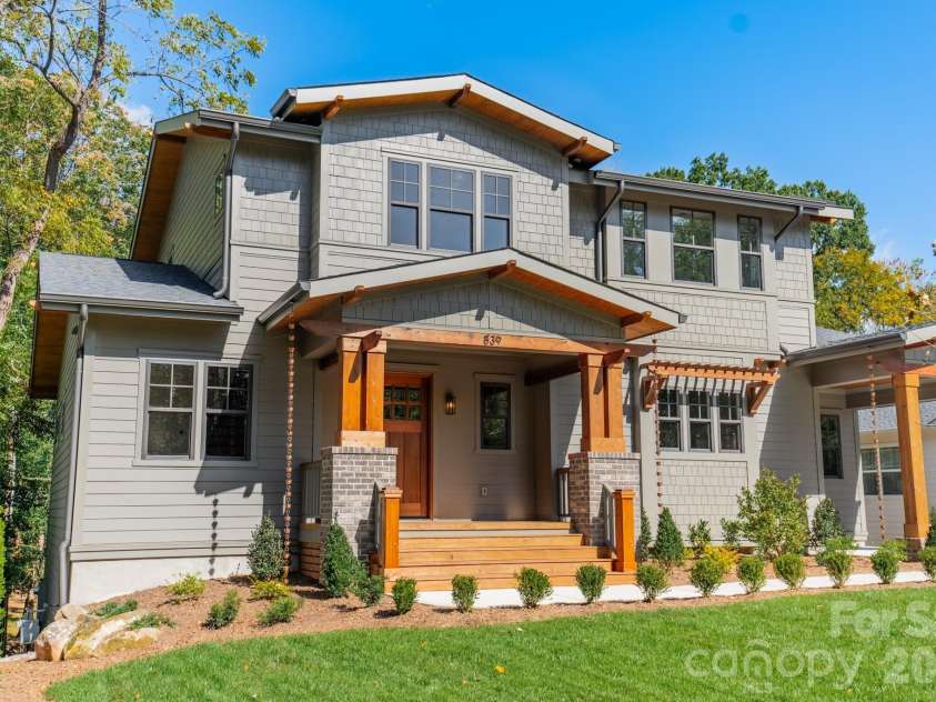 839 Drummond Avenue, Charlotte, NC 28205.  MLS# CAR4349252, YatesRealty ID 18778. Front