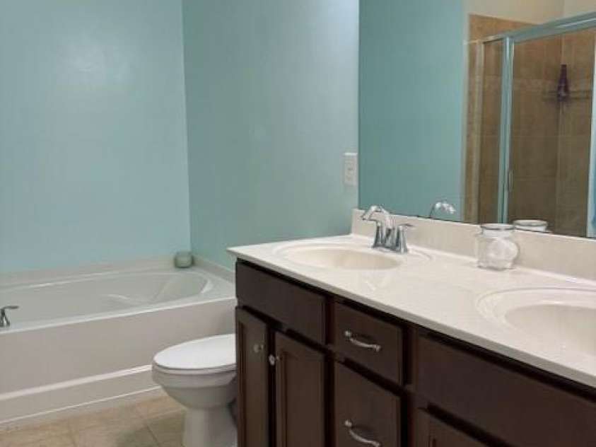 18478 Catawba Avenue, Cornelius, NC 28031.  MLS# CAR4322308, YatesRealty ID 1878. 