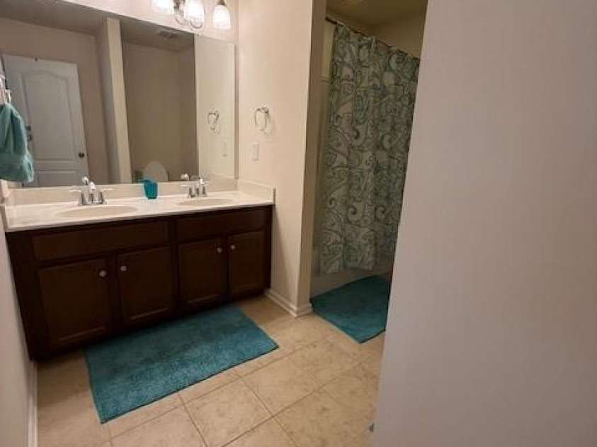 18478 Catawba Avenue, Cornelius, NC 28031.  MLS# CAR4322308, YatesRealty ID 1878. 