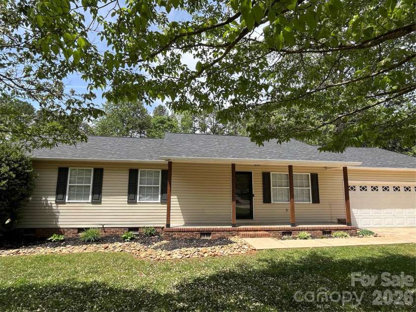 357 Spring Oak Drive, Salisbury, NC 28147.  MLS# CAR4366139, YatesRealty ID 18780. 