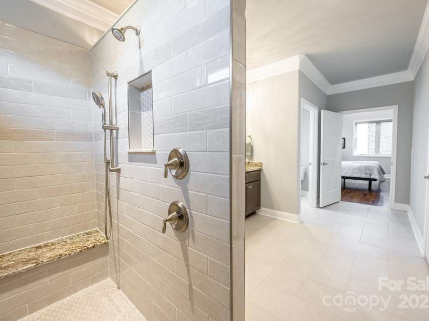 1422 Spring Ridge Lane, Denver, NC 28037.  MLS# CAR4209796, YatesRealty ID 18781. Primary bath walk-in/roll-in shower