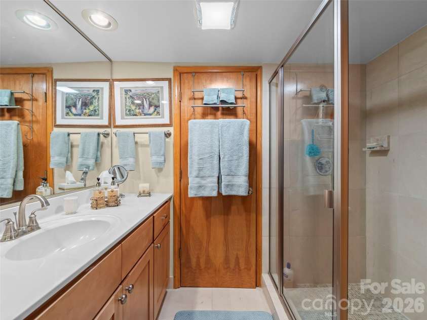 69 Forest Road, Asheville, NC 28803.  MLS# CAR4376506, YatesRealty ID 18781. Bedroom 5 - Bathroom