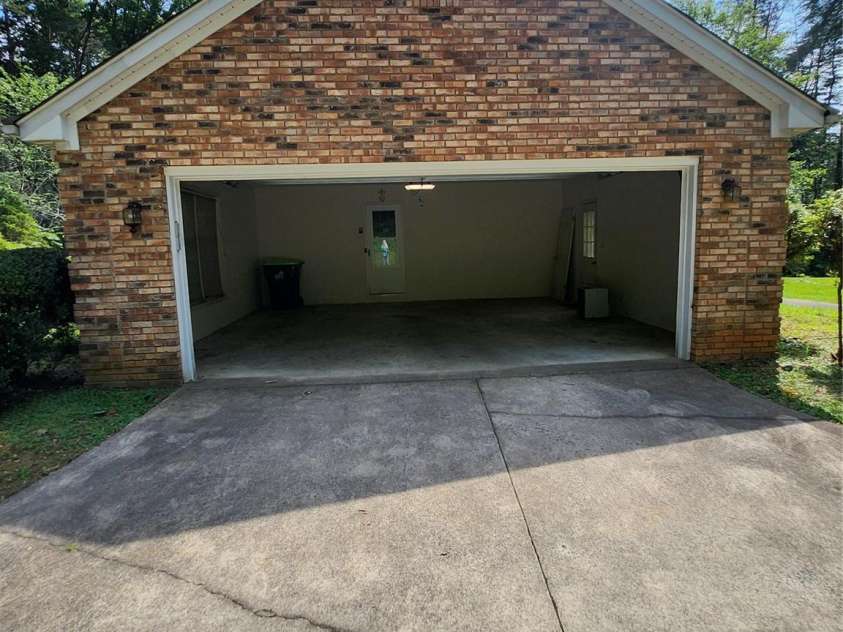 2000 Golf Course Road, Columbus, NC 28722.  MLS# CAR4268144, YatesRealty ID 18782. 