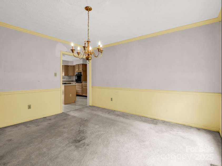 2000 Golf Course Road, Columbus, NC 28722.  MLS# CAR4268144, YatesRealty ID 18782. 