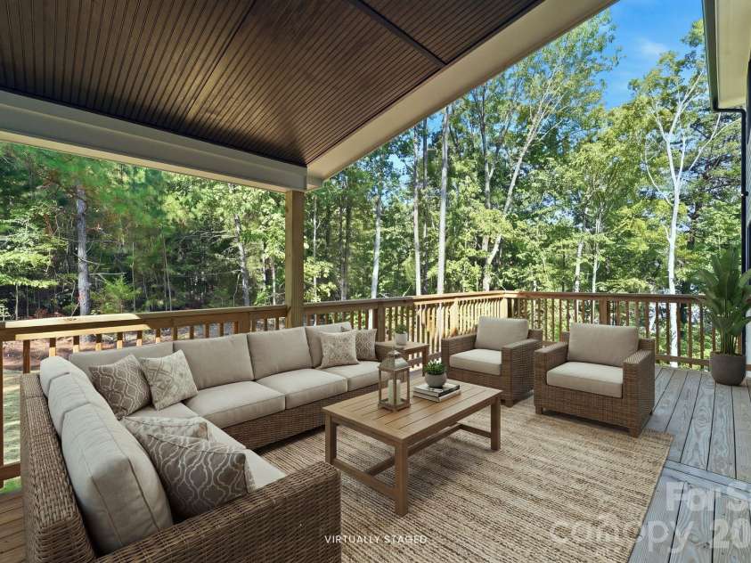 6882 Pine Moss Lane, Clover, SC 29710.  MLS# CAR4373906, YatesRealty ID 18783. 