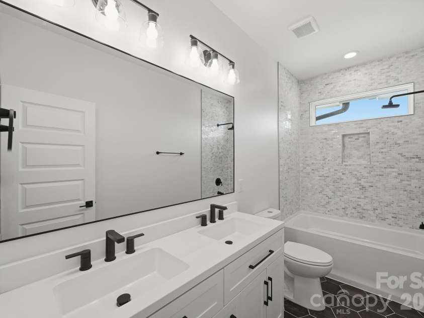 6882 Pine Moss Lane, Clover, SC 29710.  MLS# CAR4373906, YatesRealty ID 18783. 