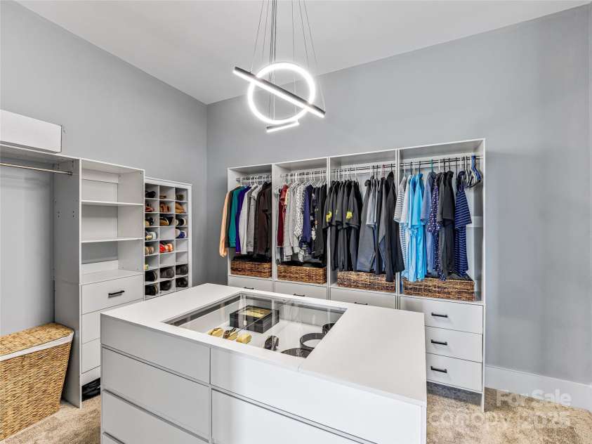 16 Pisgah Ridge Trail, Mills River, NC 28759.  MLS# CAR4257871, YatesRealty ID 18784. Supersized Walk-In Closet