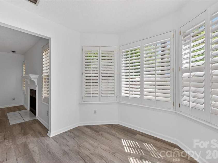 6000 Gray Gate Lane, Charlotte, NC 28210.  MLS# CAR4356290, YatesRealty ID 18784. 