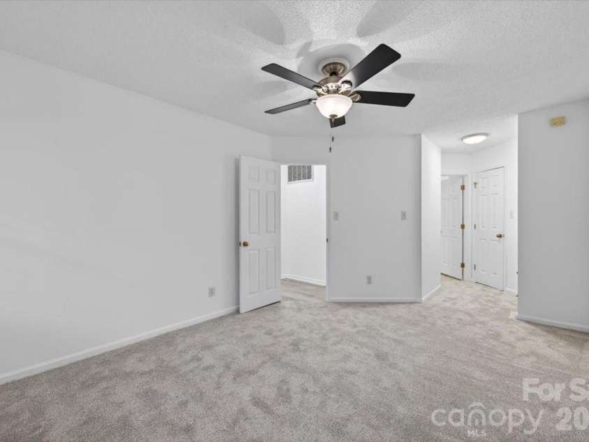 6000 Gray Gate Lane, Charlotte, NC 28210.  MLS# CAR4356290, YatesRealty ID 18784. 