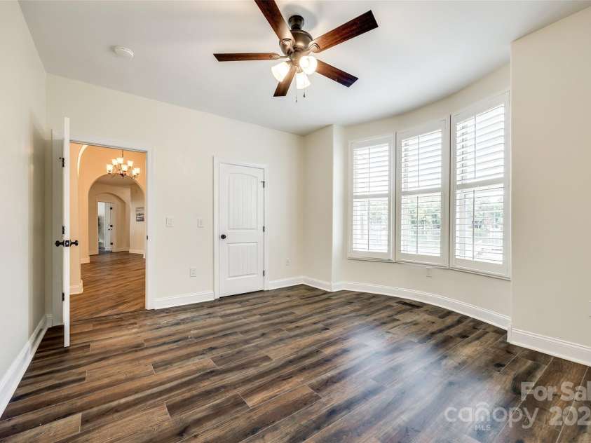 3911 Sandy Point Drive, York, SC 29745.  MLS# CAR4258405, YatesRealty ID 18785. 