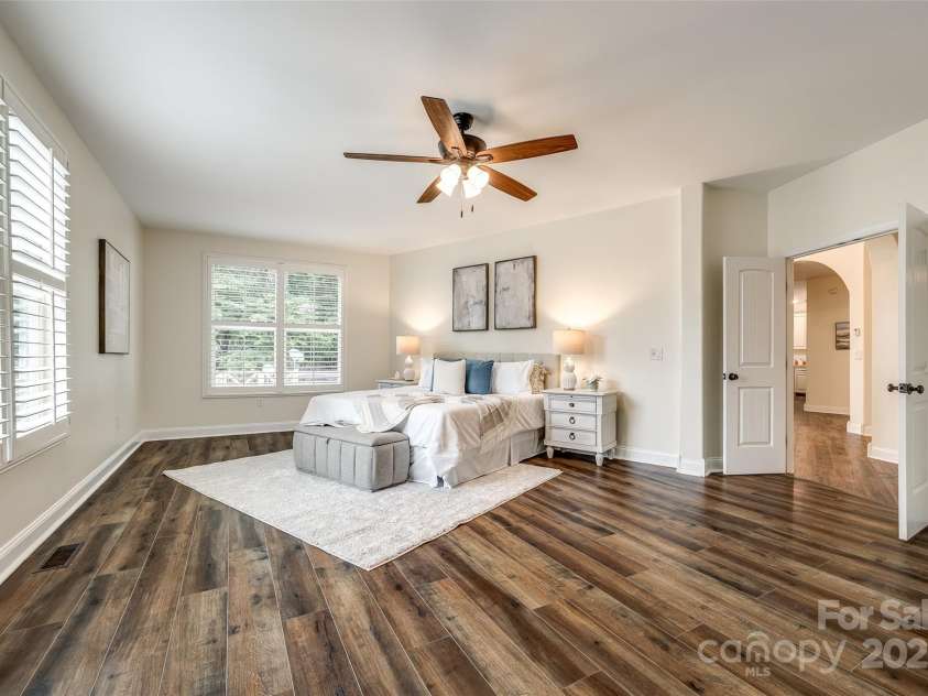 3911 Sandy Point Drive, York, SC 29745.  MLS# CAR4258405, YatesRealty ID 18785. Primary bedroom is so spacious