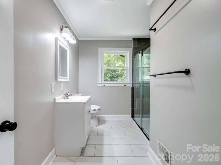 1806 Kingsley Drive, Albemarle, NC 28001.  MLS# CAR4345612, YatesRealty ID 18787. 