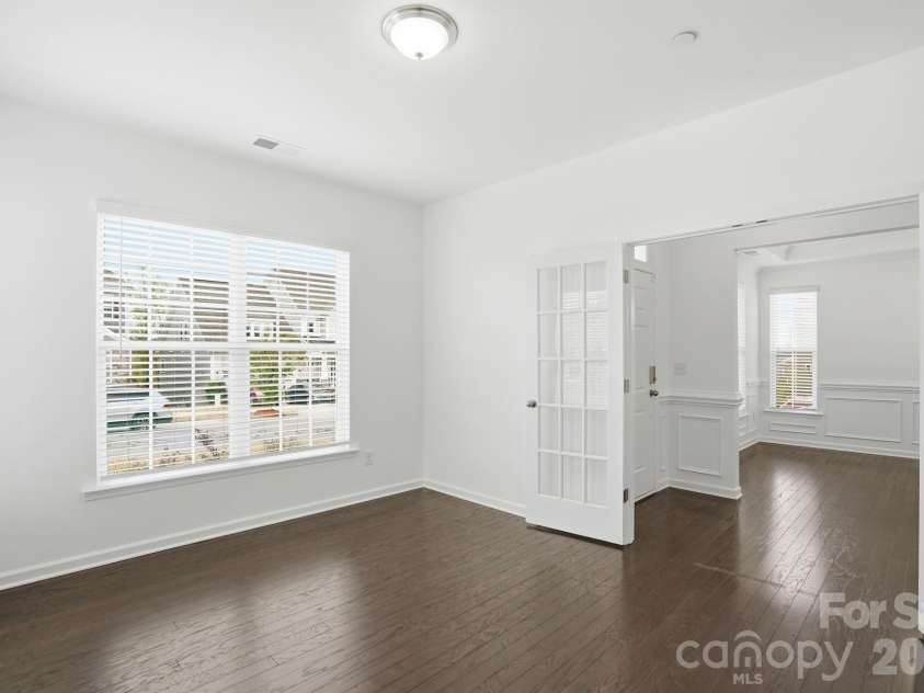 966 Parkland Place, Concord, NC 28027.  MLS# CAR4359639, YatesRealty ID 18788. 
