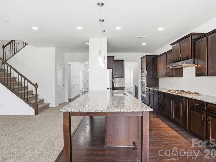 966 Parkland Place, Concord, NC 28027.  MLS# CAR4359639, YatesRealty ID 18788. 