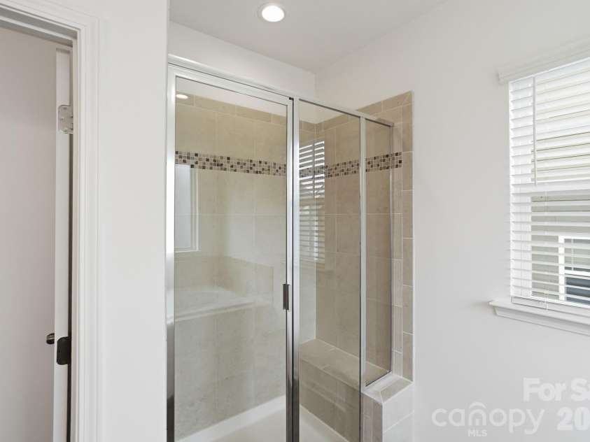 966 Parkland Place, Concord, NC 28027.  MLS# CAR4359639, YatesRealty ID 18788. 