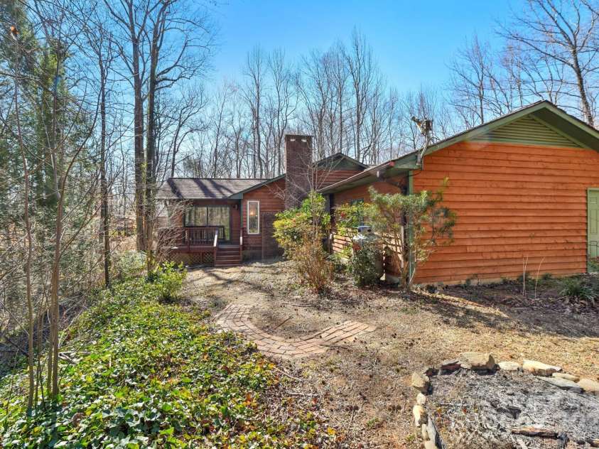160 Lakota Lane, Tryon, NC 28782.  MLS# CAR4228822, YatesRealty ID 18789. Back of home