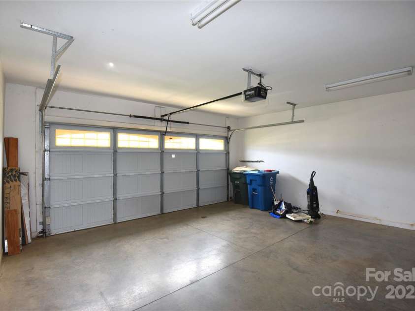 237 River Birch Drive, Salisbury, NC 28146.  MLS# CAR4282240, YatesRealty ID 1879. 