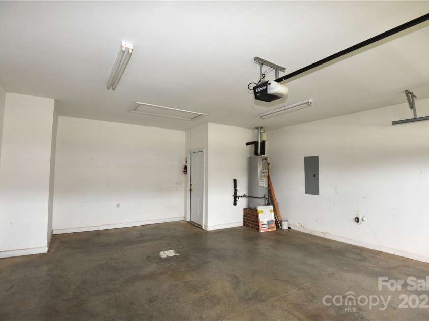 237 River Birch Drive, Salisbury, NC 28146.  MLS# CAR4282240, YatesRealty ID 1879. 