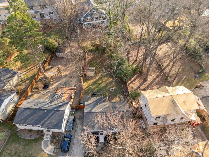 831 Spruce Street, Charlotte, NC 28203.  MLS# CAR4220970, YatesRealty ID 1879. 