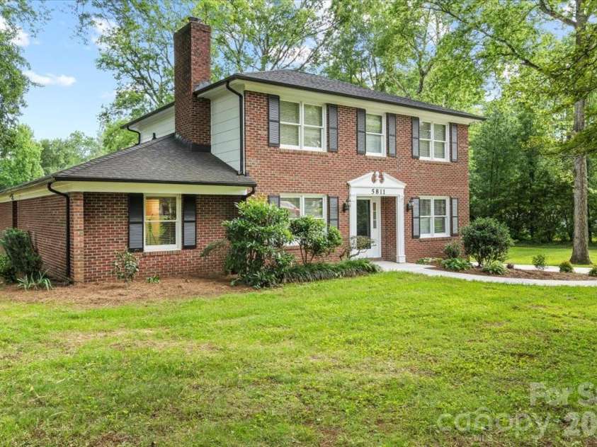 5811 Gettysburg Drive, Concord, NC 28027.  MLS# CAR4355741, YatesRealty ID 18792. 
