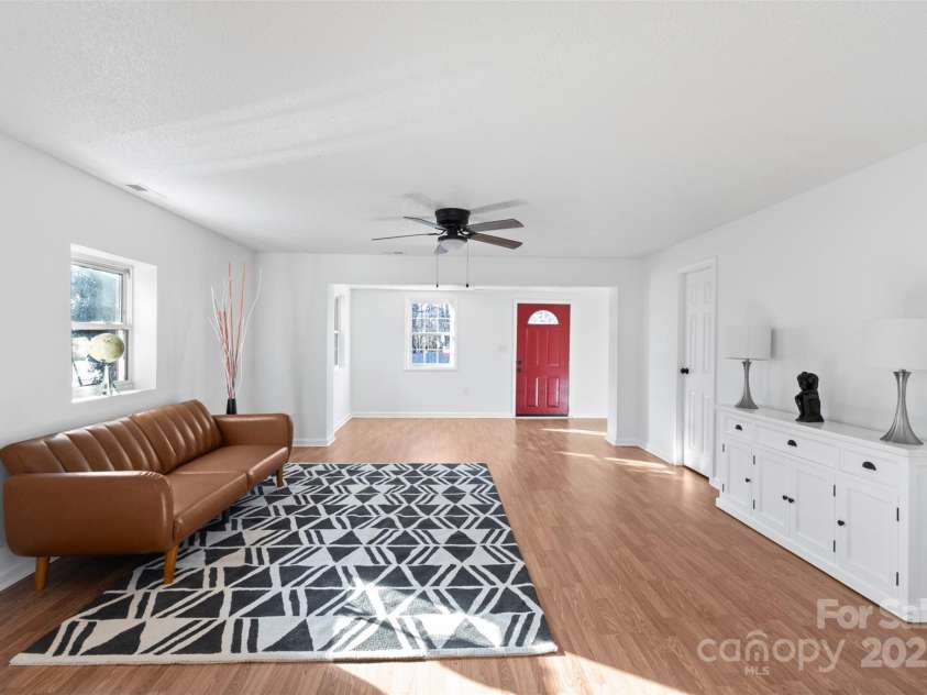 717 Perth Road, Troutman, NC 28166.  MLS# CAR4221700, YatesRealty ID 18792. 