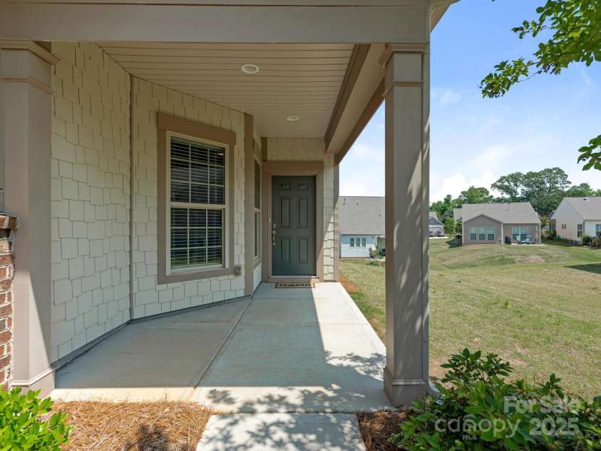 1026 Kirby Drive, Fort Mill, SC 29715.  MLS# CAR4251252, YatesRealty ID 18795. 