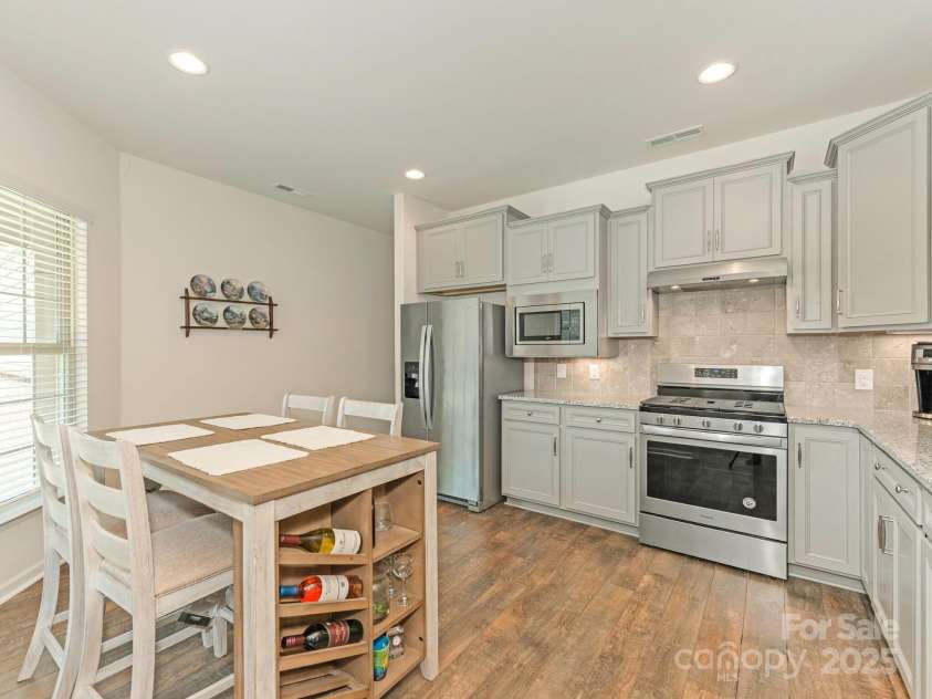 1026 Kirby Drive, Fort Mill, SC 29715.  MLS# CAR4251252, YatesRealty ID 18795. 
