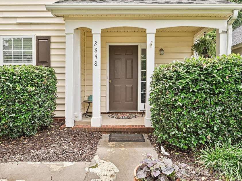 2848 Huckleberry Hill Drive, Fort Mill, SC 29715.  MLS# CAR4268461, YatesRealty ID 18797. 