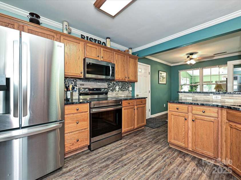 2848 Huckleberry Hill Drive, Fort Mill, SC 29715.  MLS# CAR4268461, YatesRealty ID 18797. 