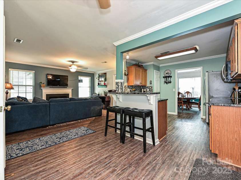 2848 Huckleberry Hill Drive, Fort Mill, SC 29715.  MLS# CAR4268461, YatesRealty ID 18797. 