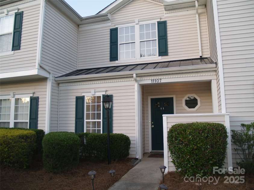11107 Lions Mane Street, Charlotte, NC 28273.  MLS# CAR4263479, YatesRealty ID 18799. 