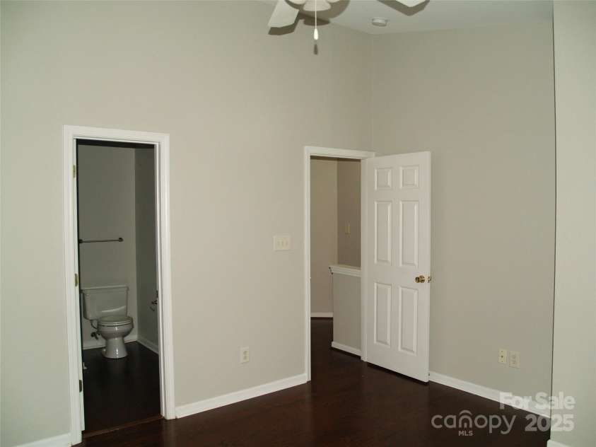 11107 Lions Mane Street, Charlotte, NC 28273.  MLS# CAR4263479, YatesRealty ID 18799. 