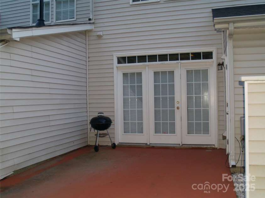 11107 Lions Mane Street, Charlotte, NC 28273.  MLS# CAR4263479, YatesRealty ID 18799. 