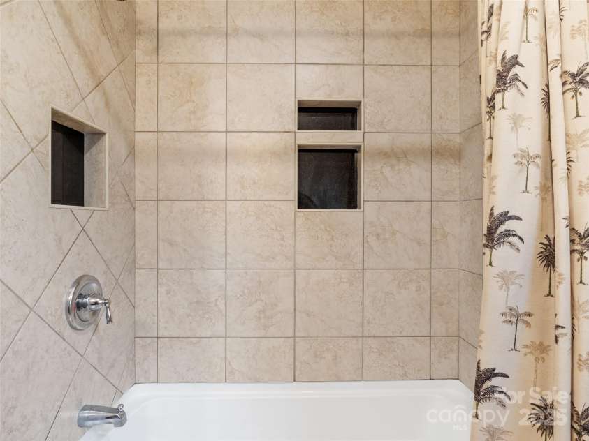 377 Cabin Road, Spruce Pine, NC 28777.  MLS# CAR4256421, YatesRealty ID 188. Primary bath