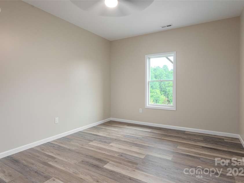 181 Flint Morgan Road, Mars Hill, NC 28754.  MLS# CAR4288459, YatesRealty ID 1880. Bonus/Flex in Basement