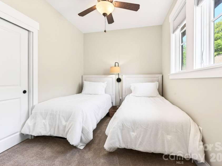 4 Fitzgerald Road, Black Mountain, NC 28711.  MLS# CAR4371041, YatesRealty ID 18801. Bedroom 3#